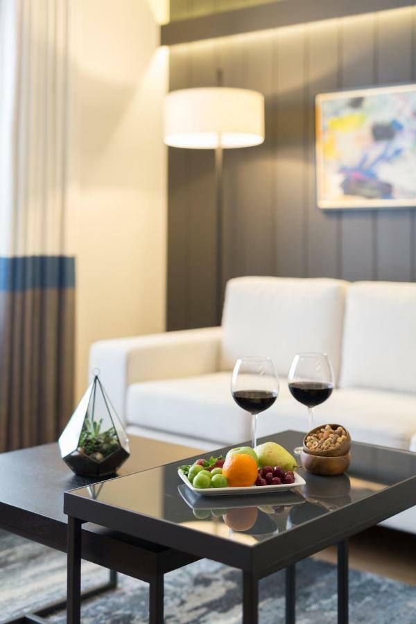 The Fortyfive Business Hotel & Spa Маниса Екстериор снимка